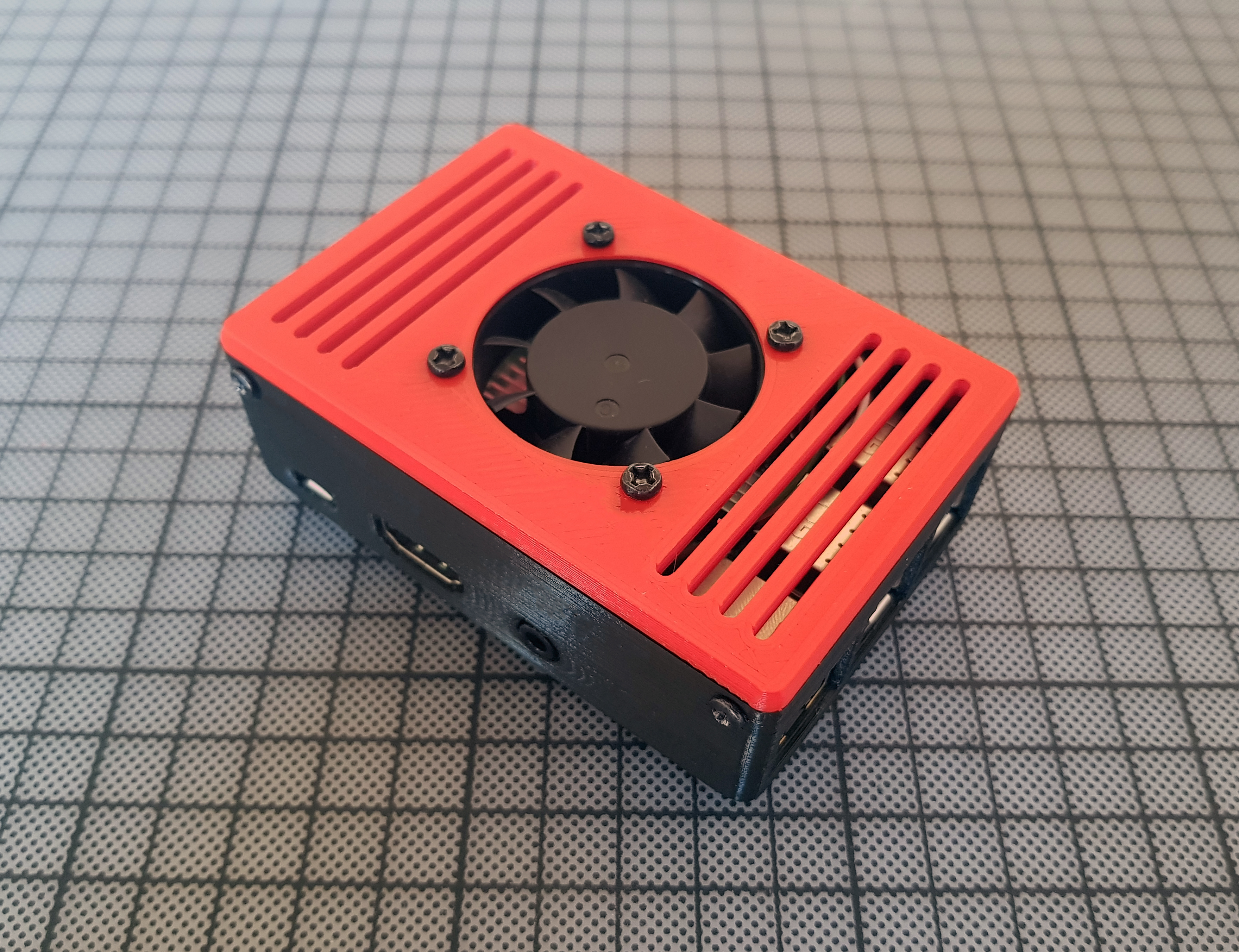 A Raspberry Pi 3 Model B Case With 40mm Fan – Harry Vourtsis